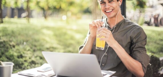 Aprovechá el verano, estudiá desde tu celular o computadora