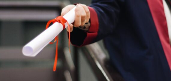 Culminá 2023 con un diploma de la UTN para encontrar nuevas oportunidades laborales