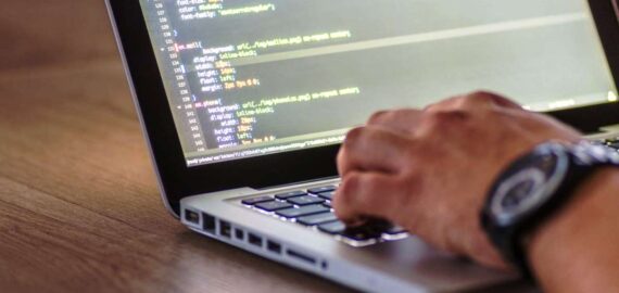 Descubrí tu potencial en el mundo digital con la Diplomatura en Desarrollo Web FrontEnd