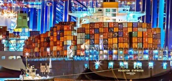 Construí tu futuro en el comercio exterior con la diplomatura en Gestión Aduanera