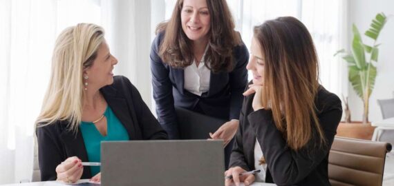 Elearning-Total potencia a la mujer en toda área del conocimiento