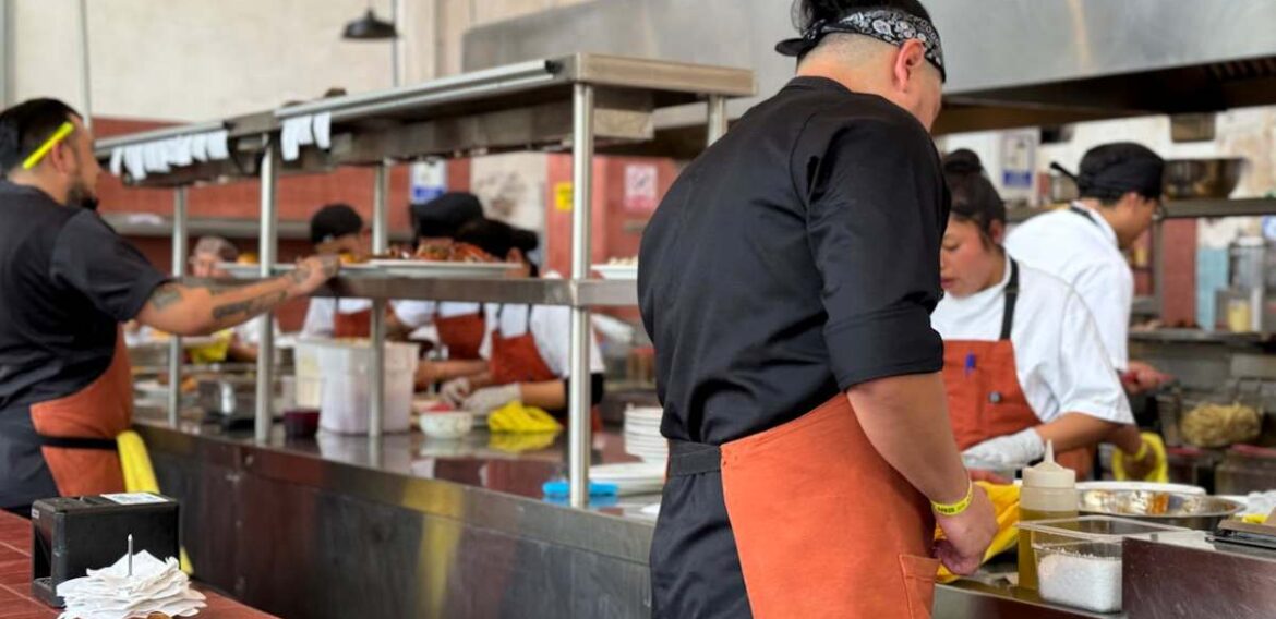 Capacitate en bromatología y seguridad alimentaria para potenciar tu trabajo o emprendimiento