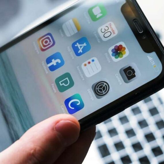 Potenciá tu futuro aprendiendo a comunicar en redes sociales