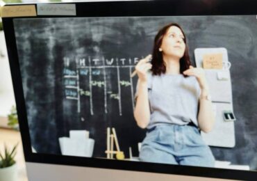 Elearning-Total celebra el Día del Profesor formando miles de alumnos