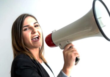 Generá ingresos capacitándote como jefe de prensa de empresas, medios, artistas y políticos