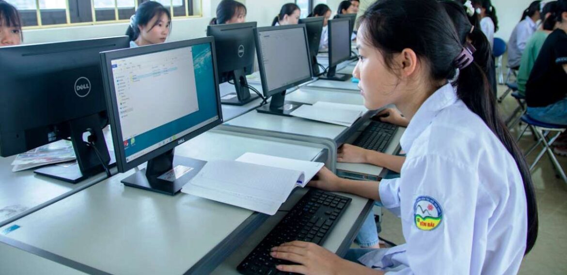 Capacitate en tecnología educativa para potenciar tu enseñanza