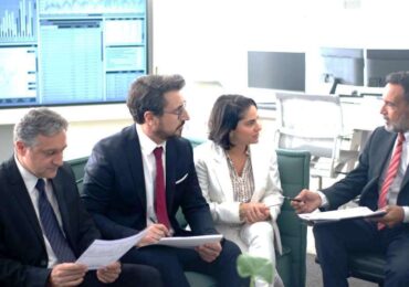 Tomá mejores decisiones en contextos inciertos e impulsá tu liderazgo estratégico