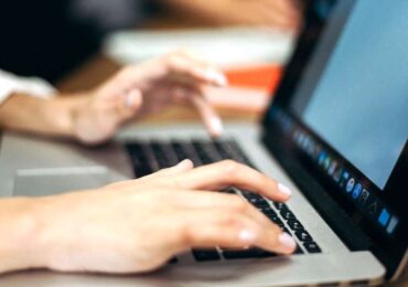 Aprendé a crear sitios web y ofrecé servicios digitales sin necesidad de programar